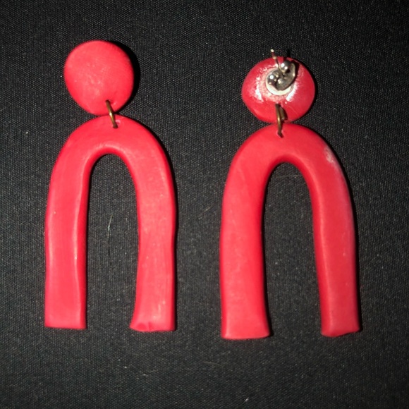 *handmade* Red clay earrings - Picture 2 of 3